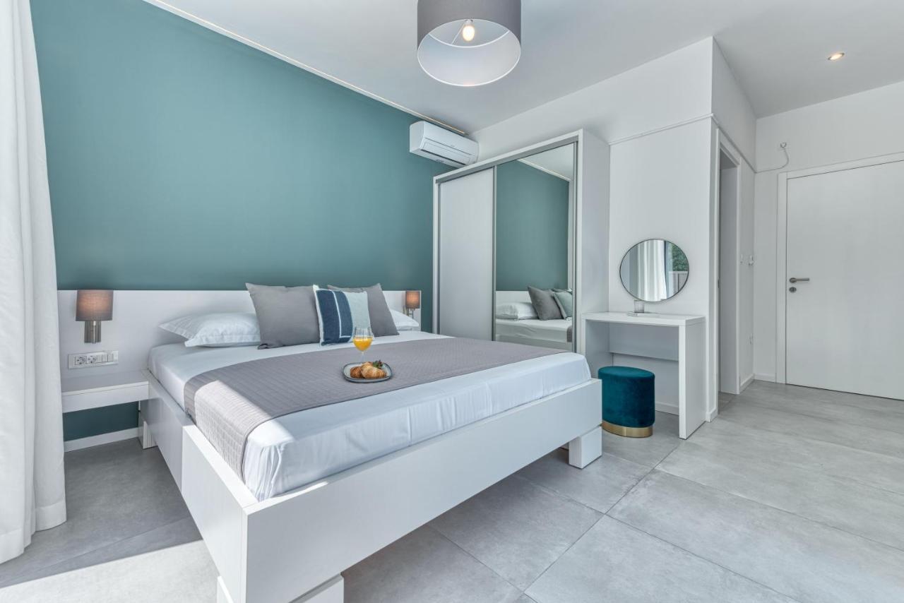 Villa Oasis - Your Luxury Home Away From Home Celopeci Extérieur photo